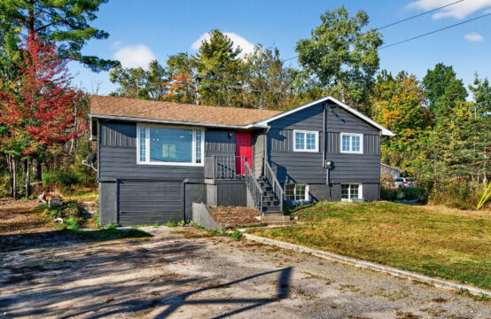 556 Champlain Road, Tiny Township, ON