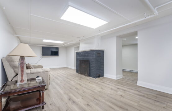 65 Drury Lane, Barrie, ON