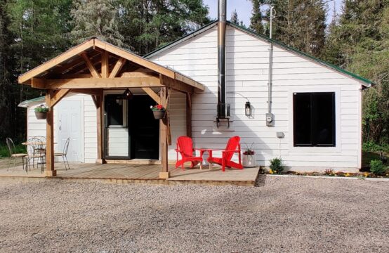 76 Machar River Road, South River