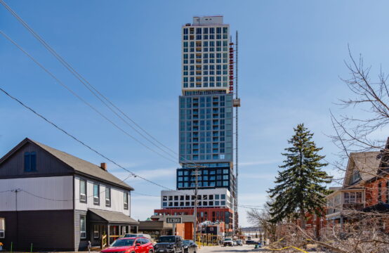 39 Mary Street, Unit 1910, Barrie, ON
