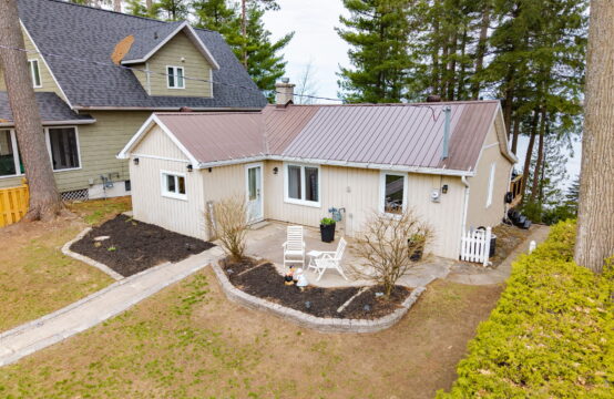 2256 South Orr Lake Road, Elmvale, ON