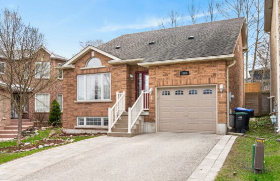 1005 Whitney Crescent, Midland, ON