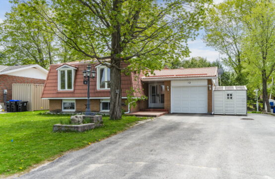 12 Richelieu Street, Penetanguishene, ON