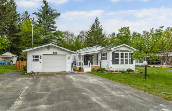 5411 Elliott Side Rd #15, Midland, ON