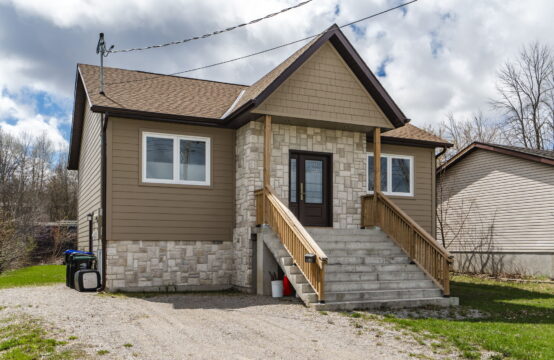175 Elizabeth Street, Midland, ON