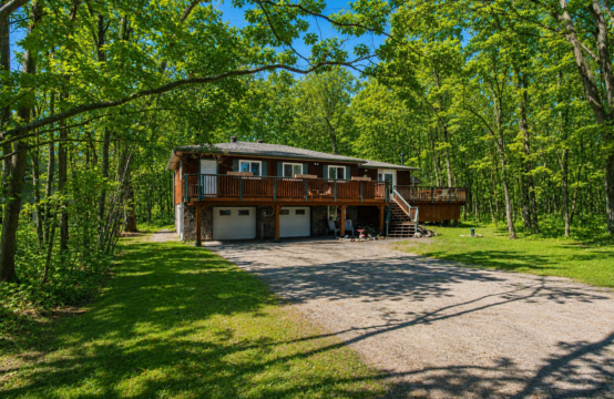 194 Sawlog Point Road, Tiny Township, ON