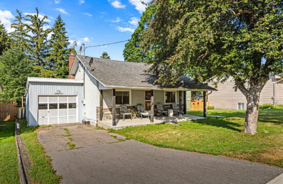 28 Harriet Street, Penetanguishene, ON