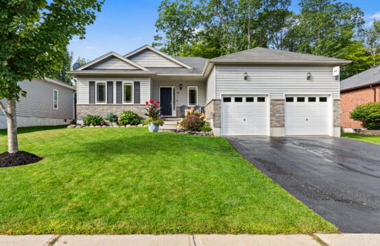 98 Anderson Crescent, Victoria Harbour, ON