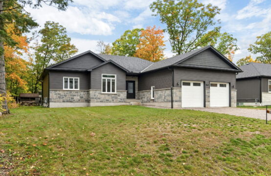 30 Bellehumeur Road, Tiny Township, ON