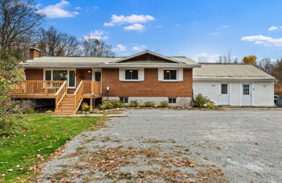 4209 Hogg Valley Road, Tay Township, ON